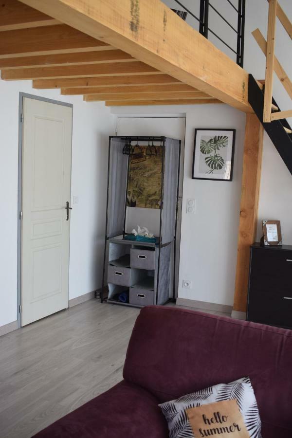 Appartement Loft Le Mistral avec SPA extérieur en saison à Maillane Extérieur photo